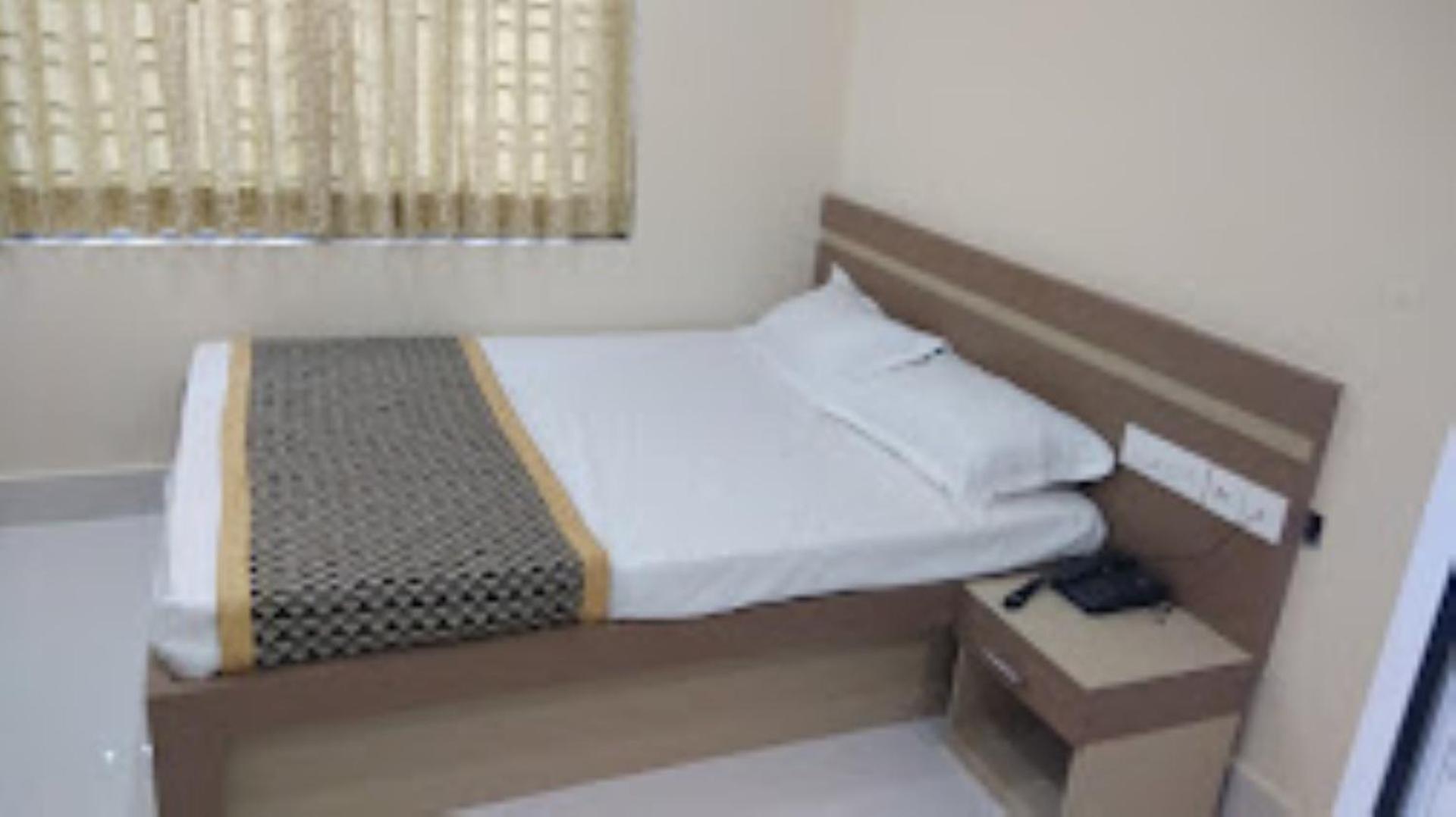 Triumph Inn Bhubaneswar Extérieur photo